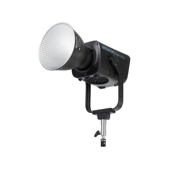 Luz LED Amaran Ray 660C RGB de 750w para estudio