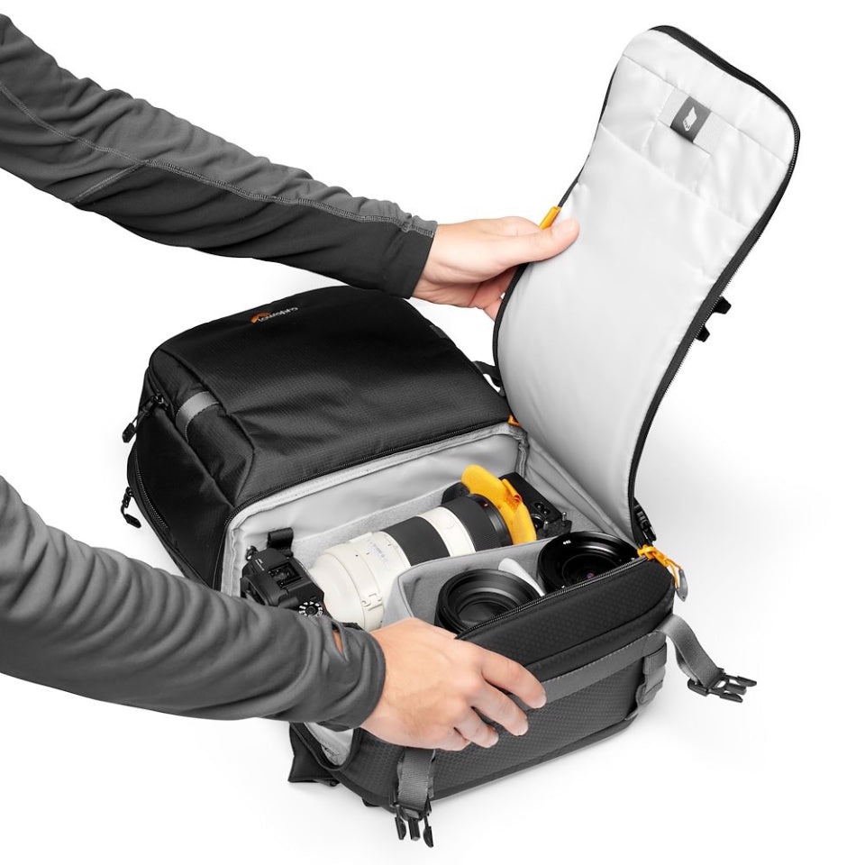 Mochila Lowepro FastPack 250 AW III (Negro)