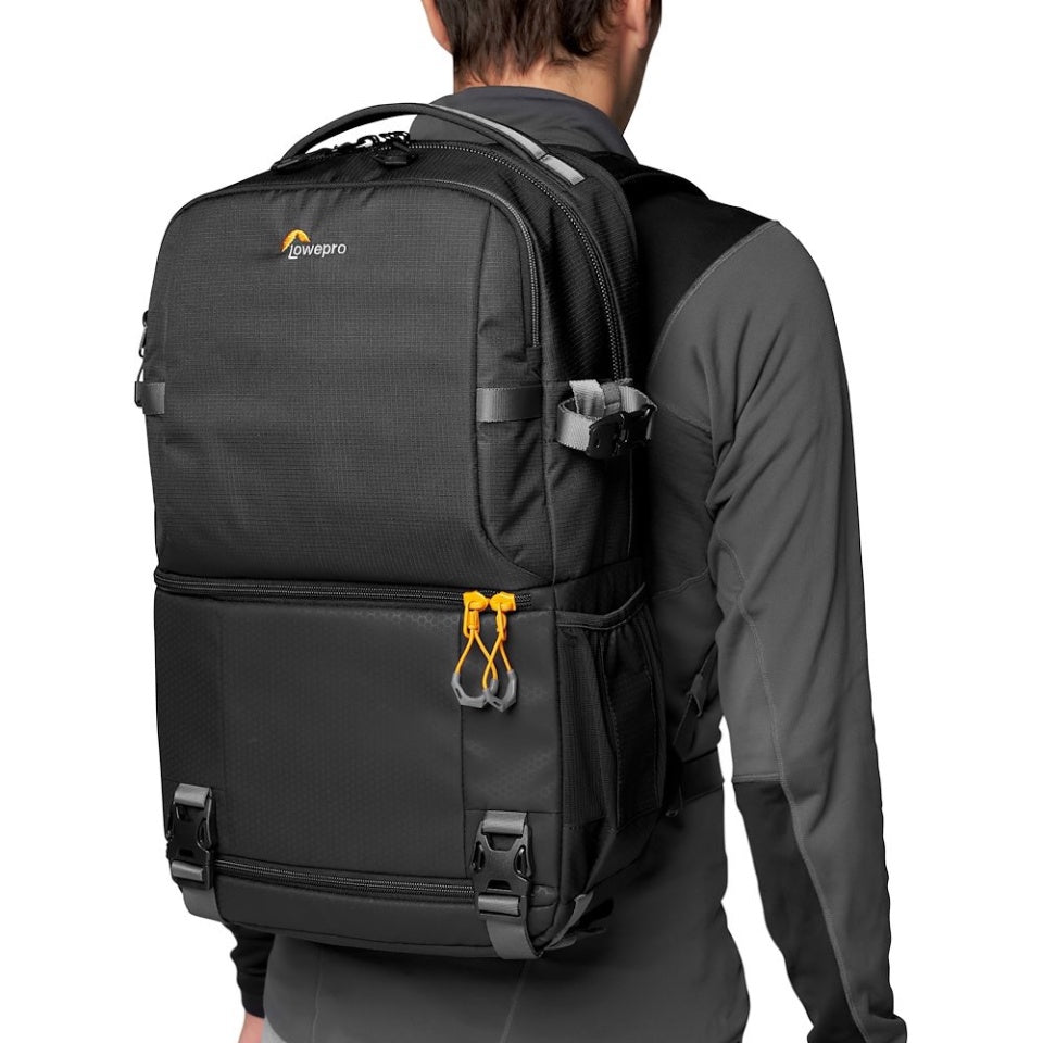 Mochila Lowepro FastPack 250 AW III (Negro)